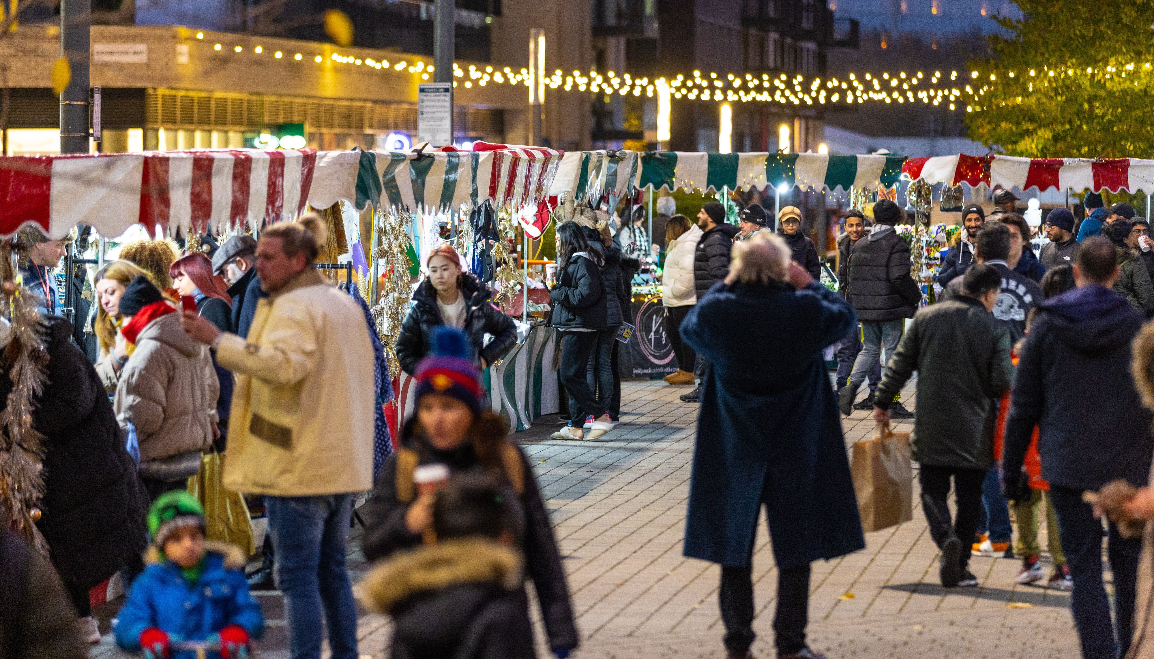 festive market