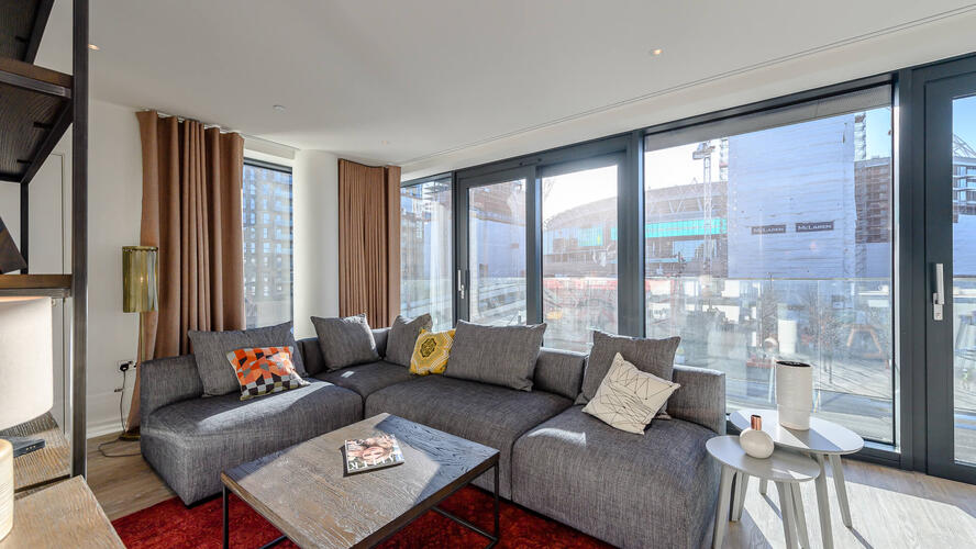 a1a4L000000nbUgQAI.jpg