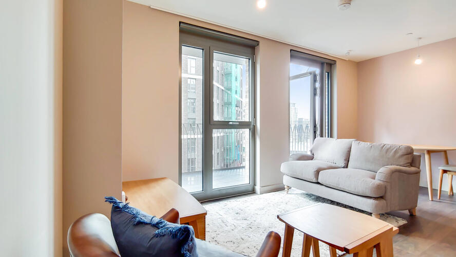 a1a8e000005YoX7AAK.jpg