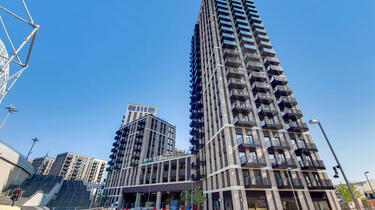 a1a4L000003Mng6QAC.jpg
