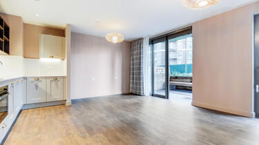 a1a4L000005GecoQAC.jpg