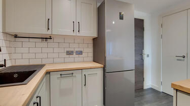 a1a8e000000NcXeAAK.jpg