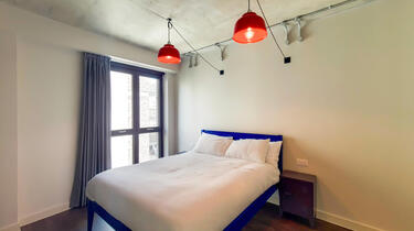 a1a8e000000NczfAAC.jpg