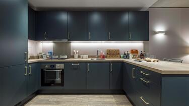 a1a8e000005YPucAAG.jpg