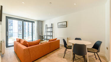 a1aN1000003Mr2LIAS.jpg