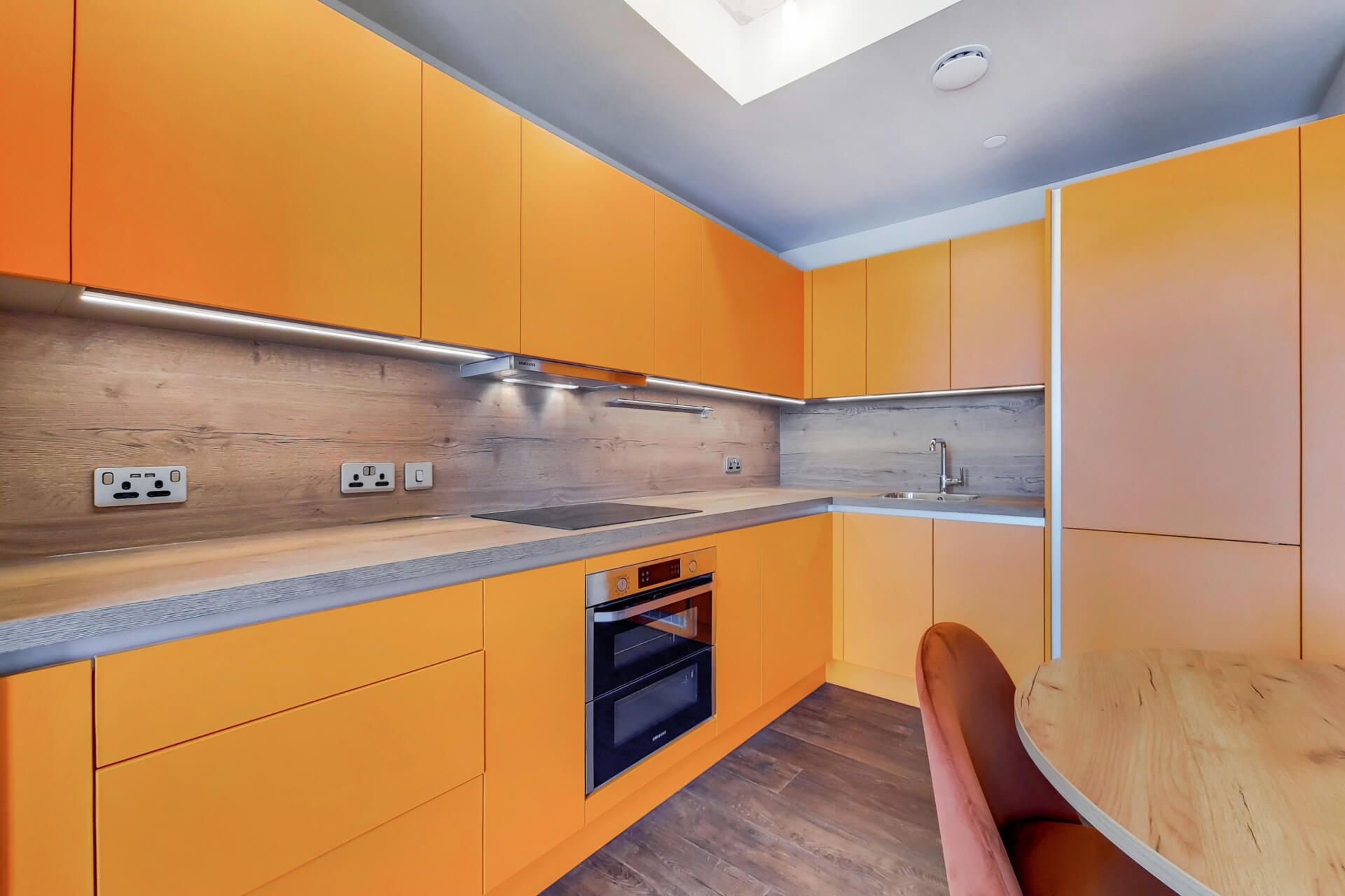 1406 The Robinson West