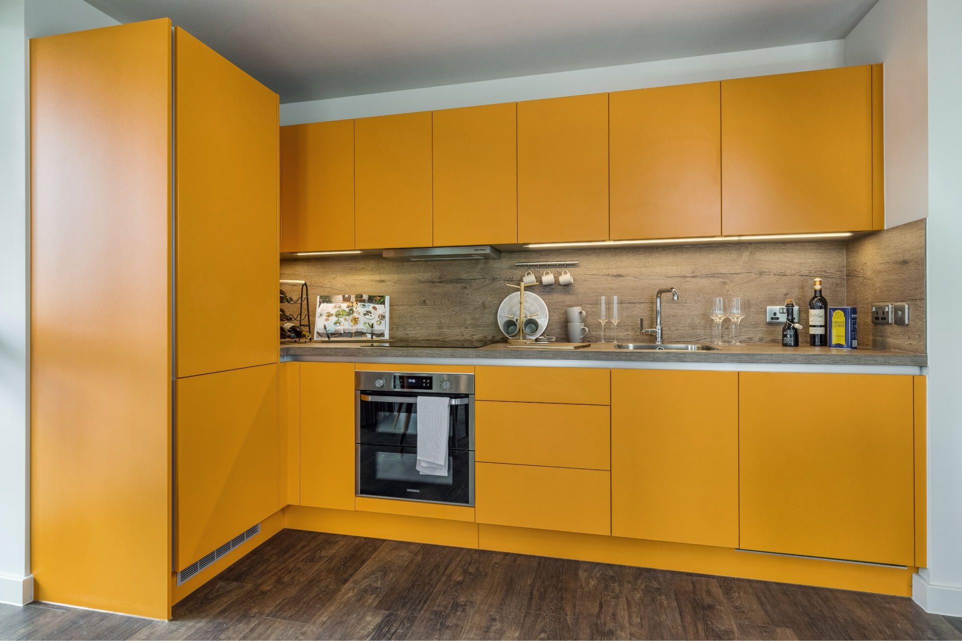 804 The Robinson West