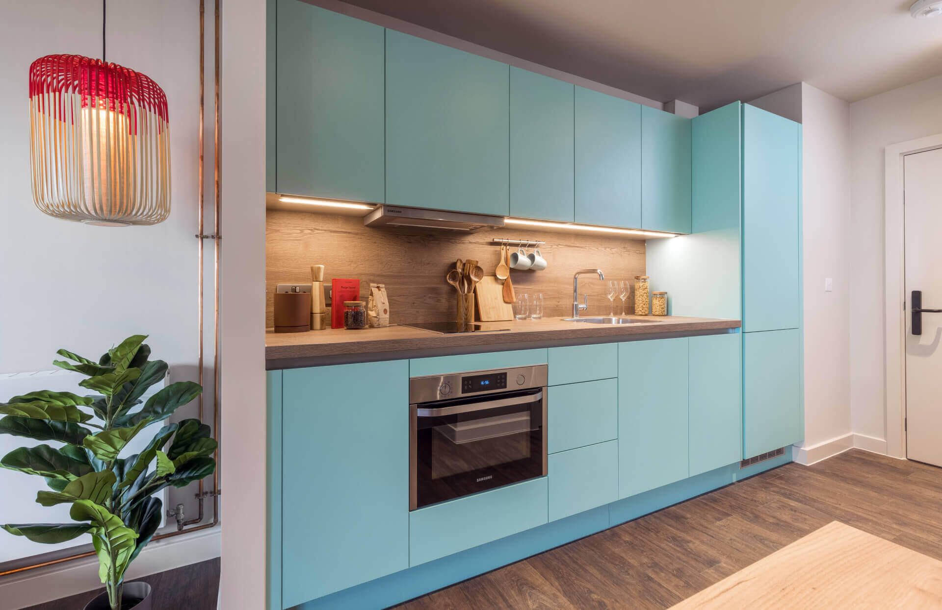 605 The Robinson West