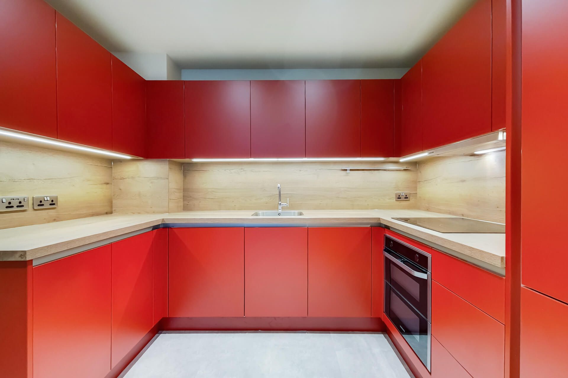 543 The Robinson East