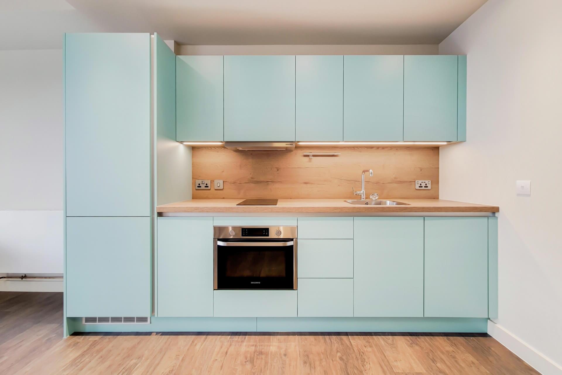 613 The Robinson West