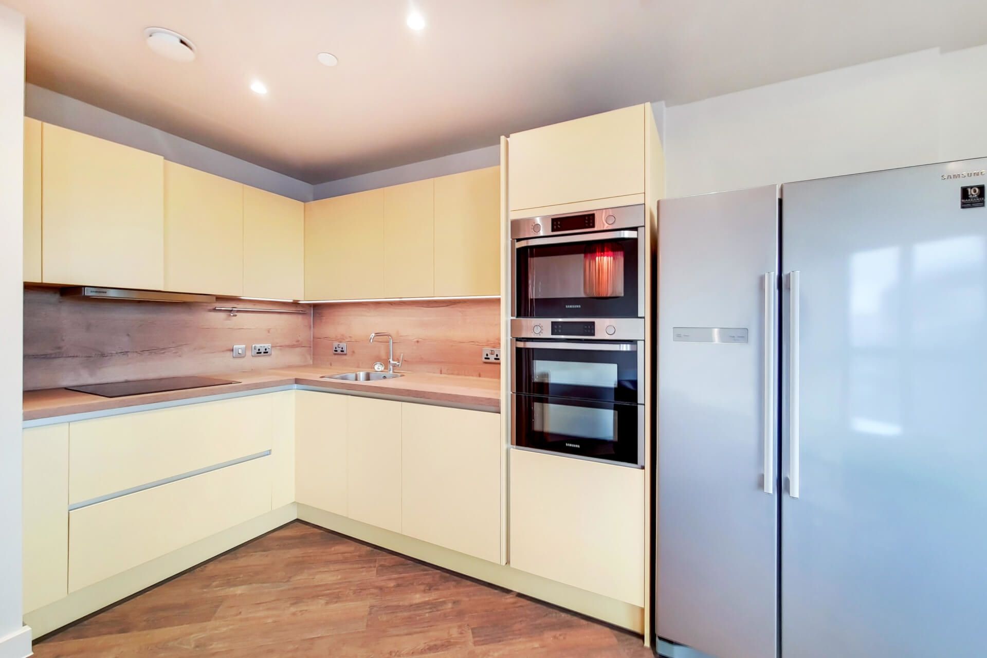 1628 The Robinson South