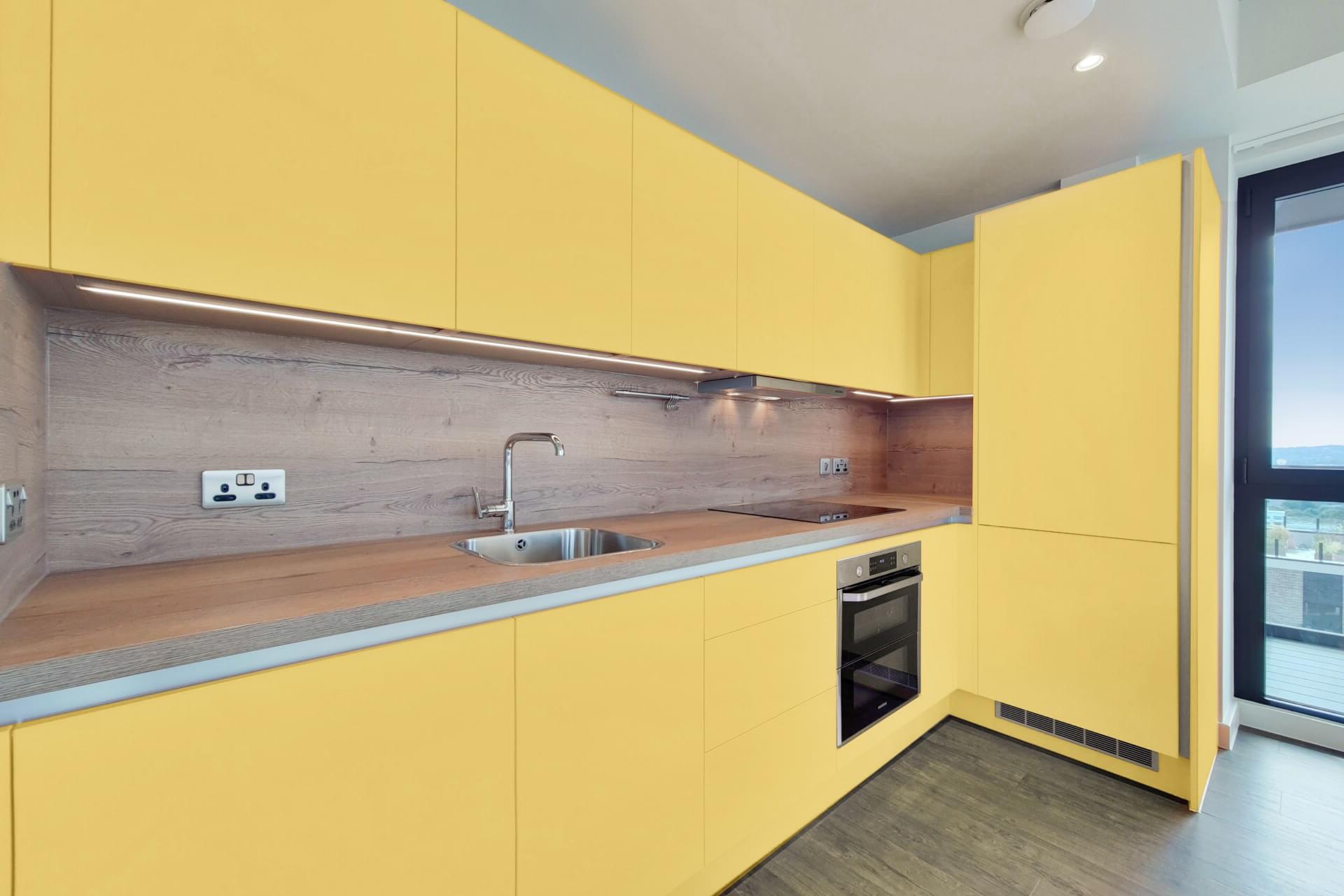 1003 The Robinson West