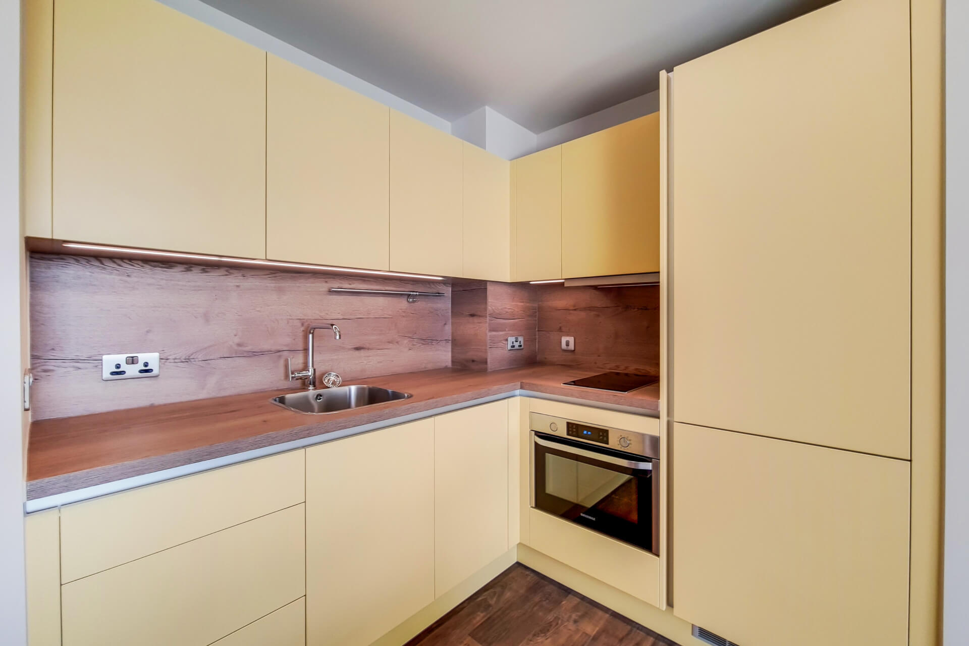 433 The Robinson South