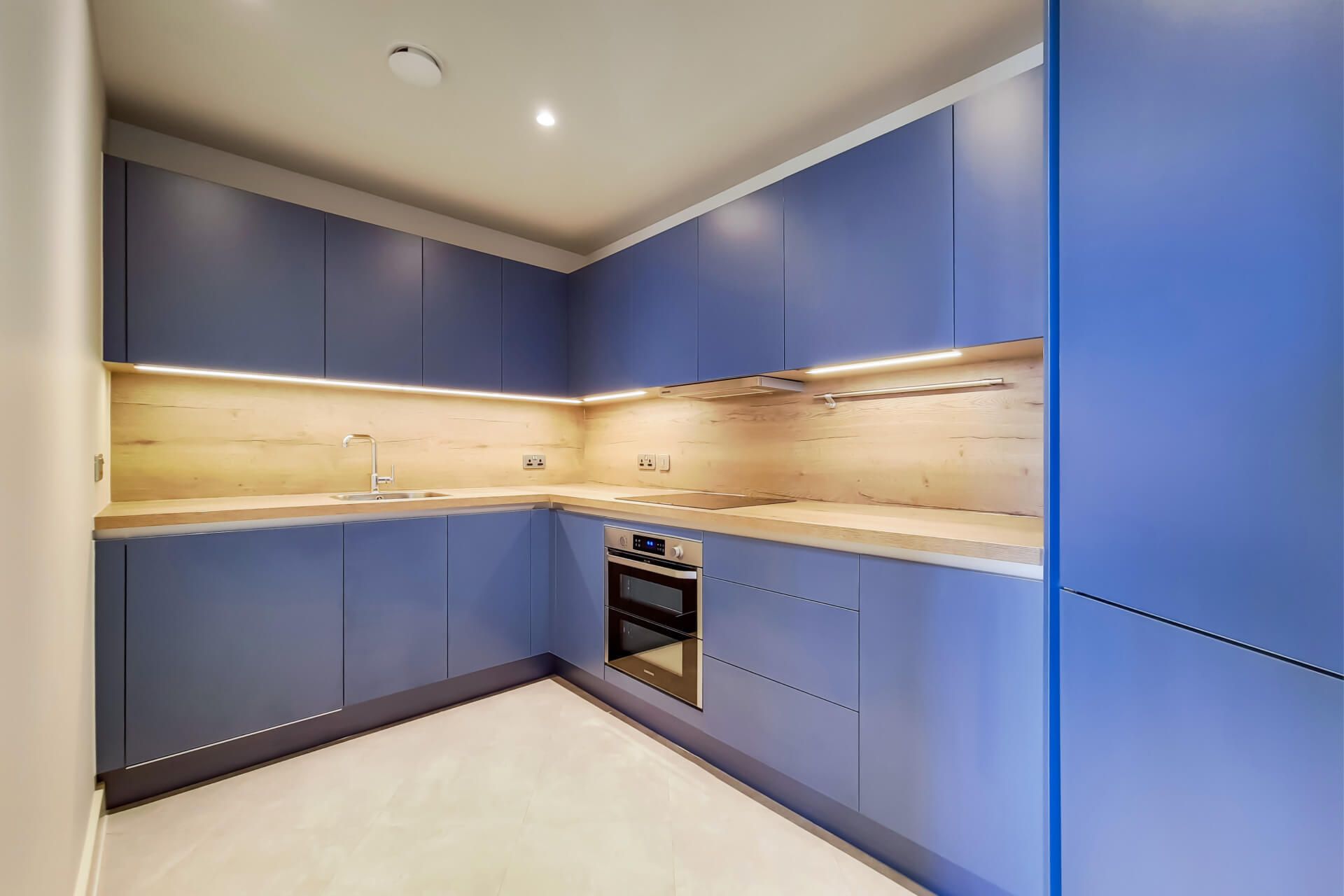 731 The Robinson South