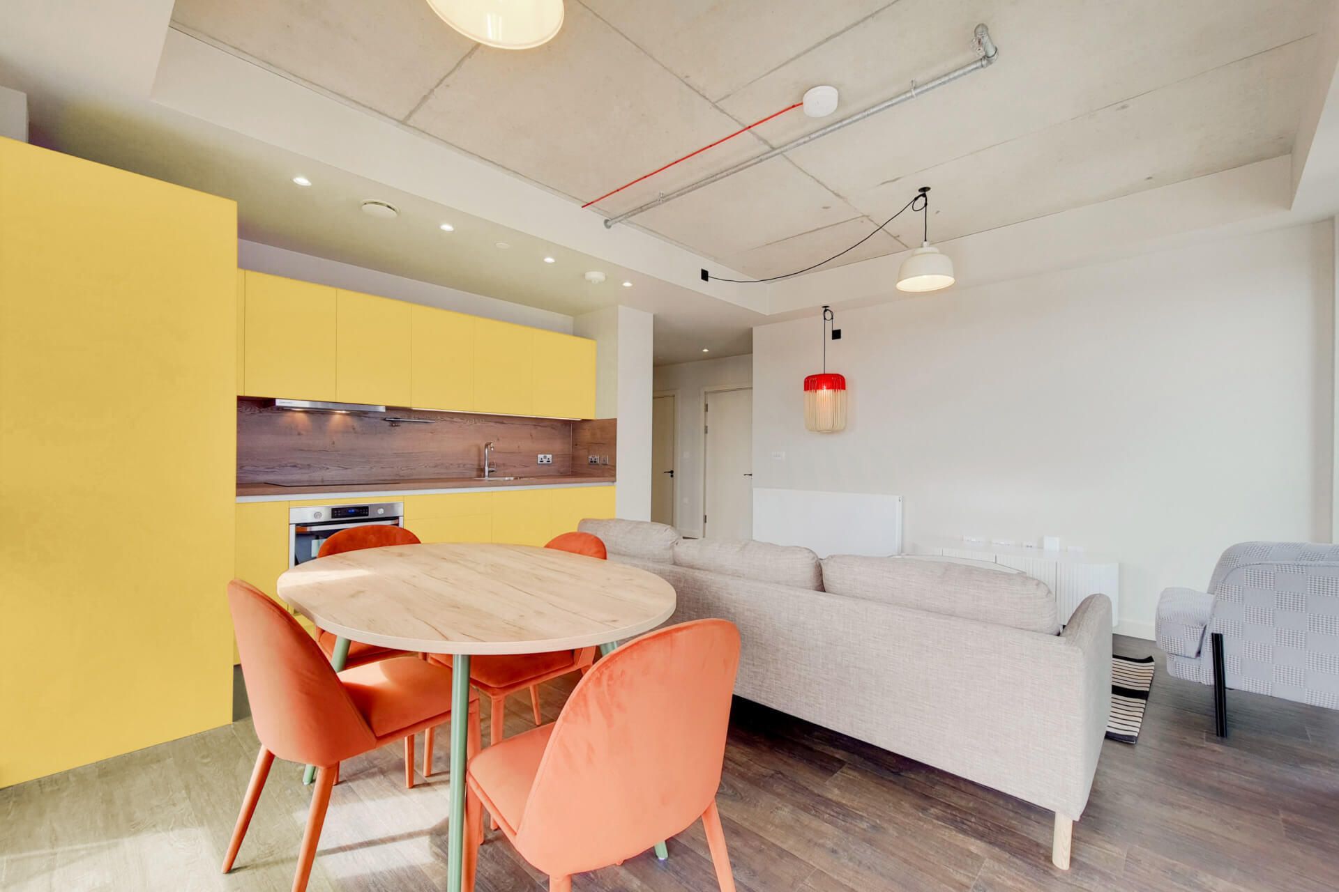 1051 The Robinson East