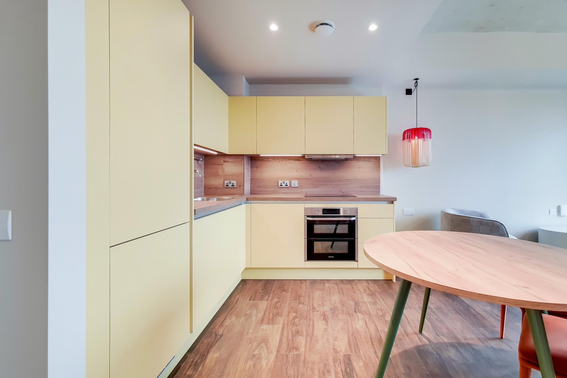 2221 The Robinson South