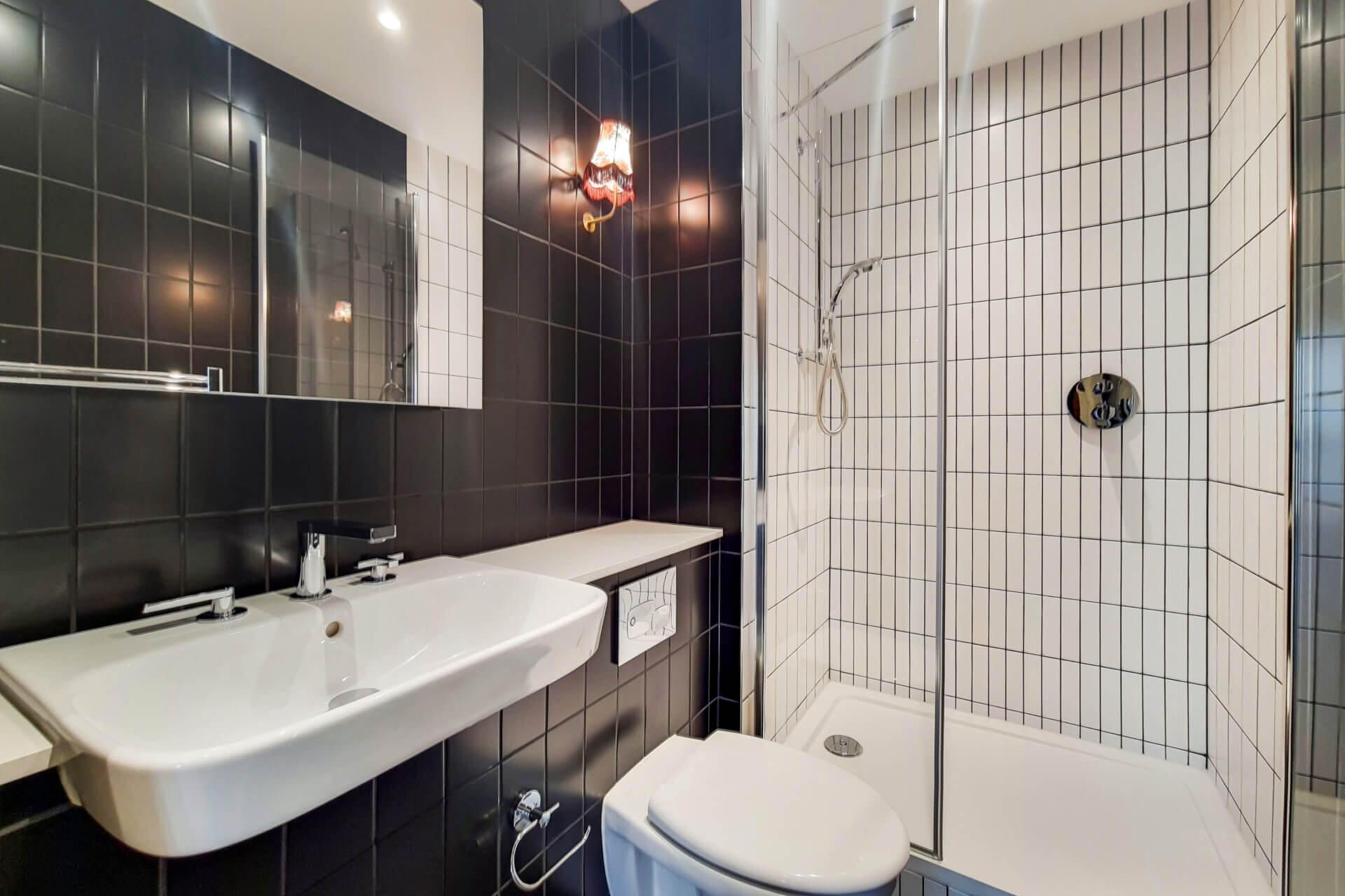 unit image
