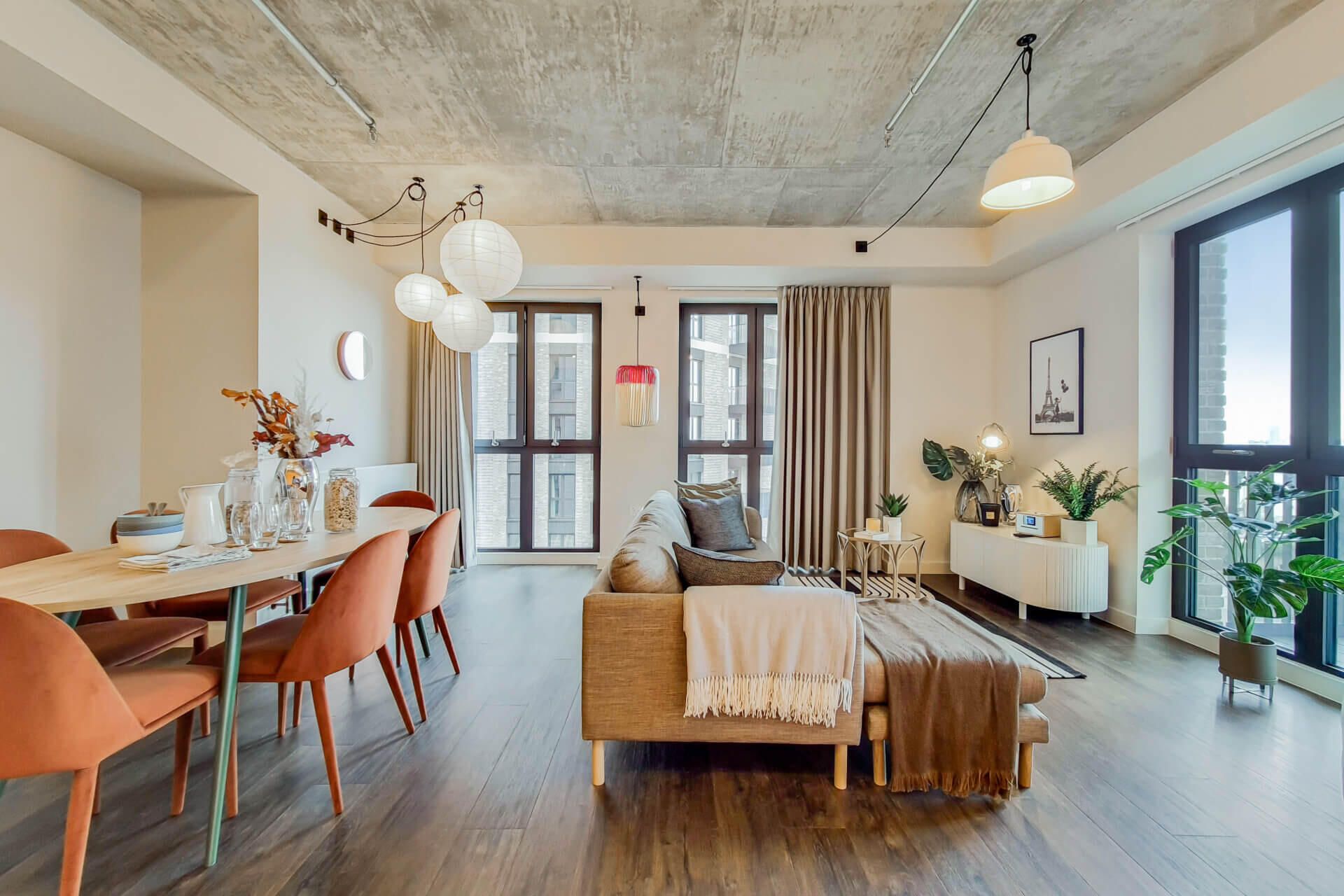 1011 The Robinson West