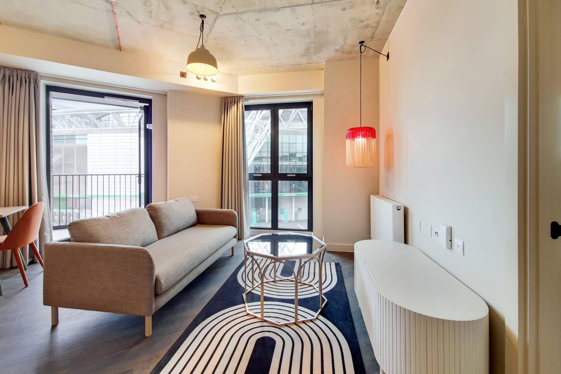 1013 The Robinson West