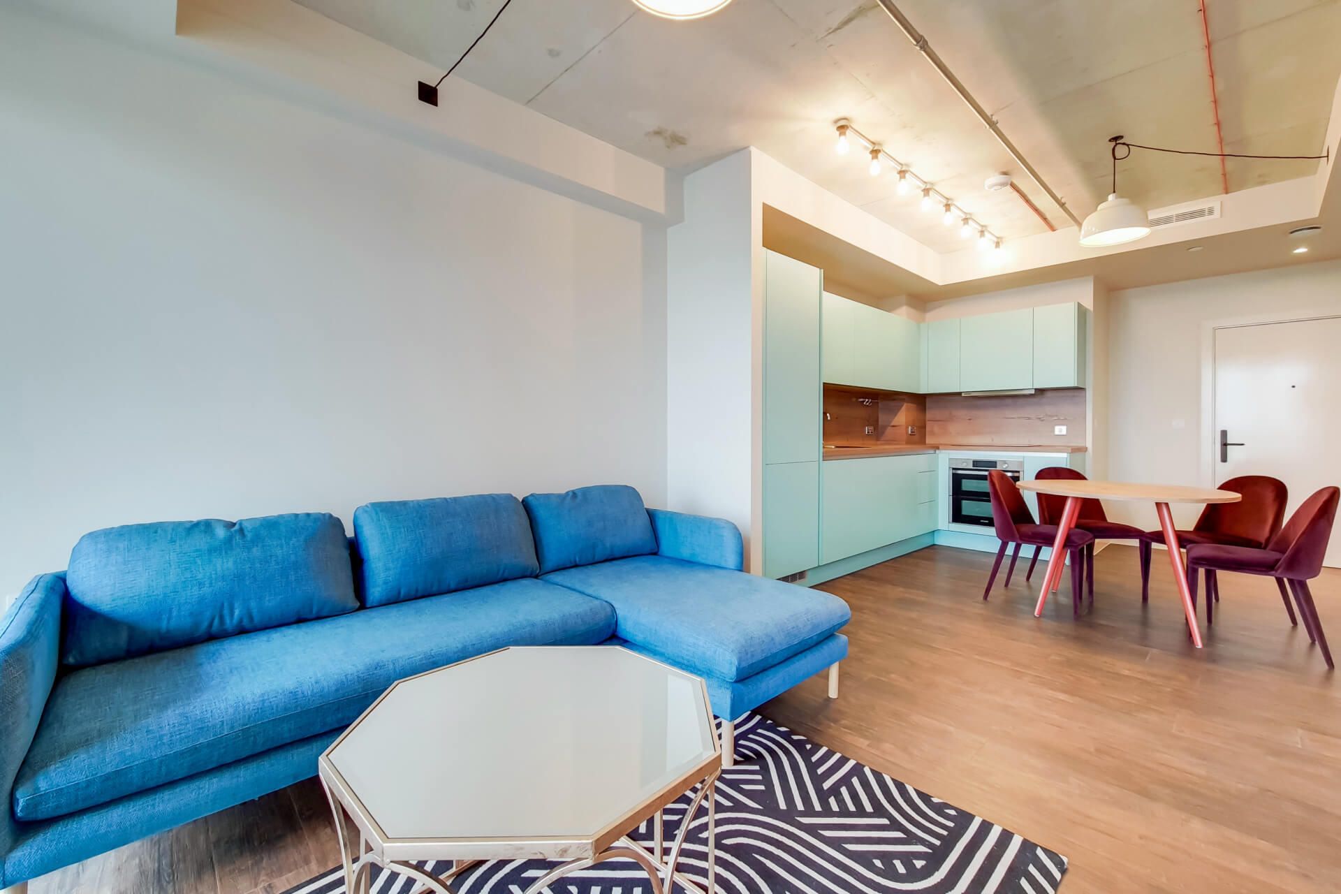 1222 The Robinson South