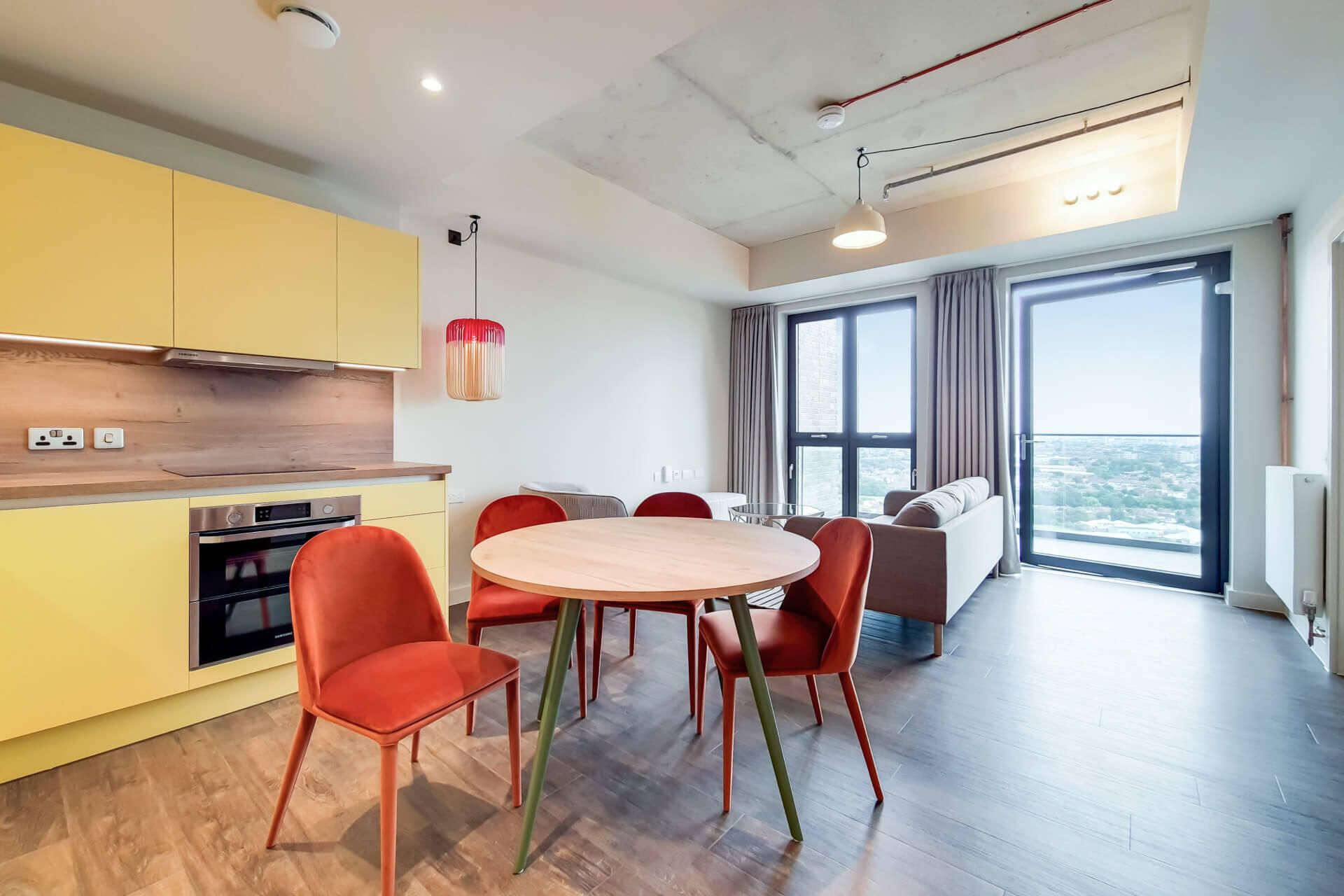 1621 The Robinson South