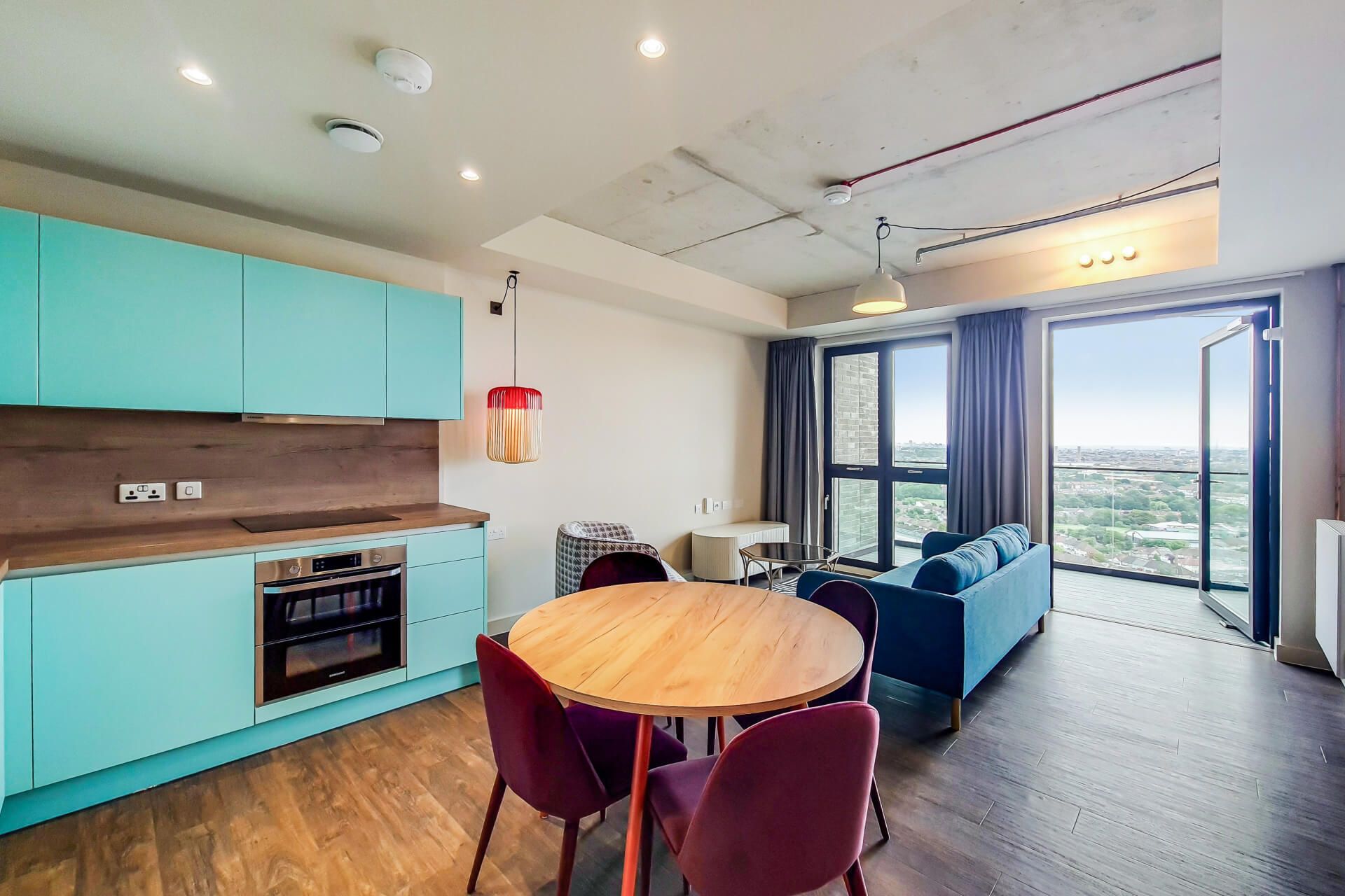 1821 The Robinson South