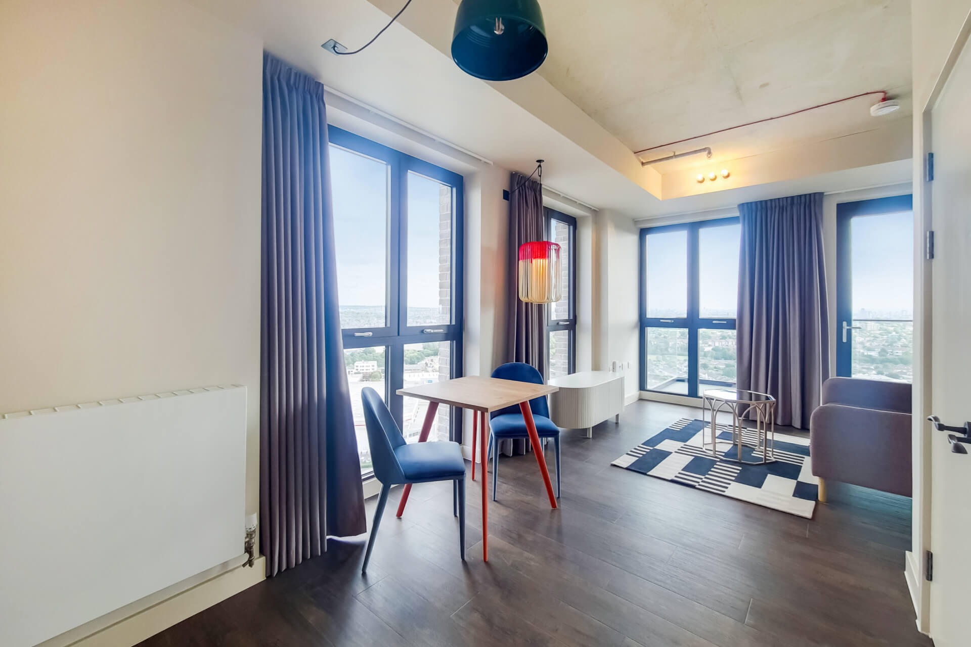 2133 The Robinson South