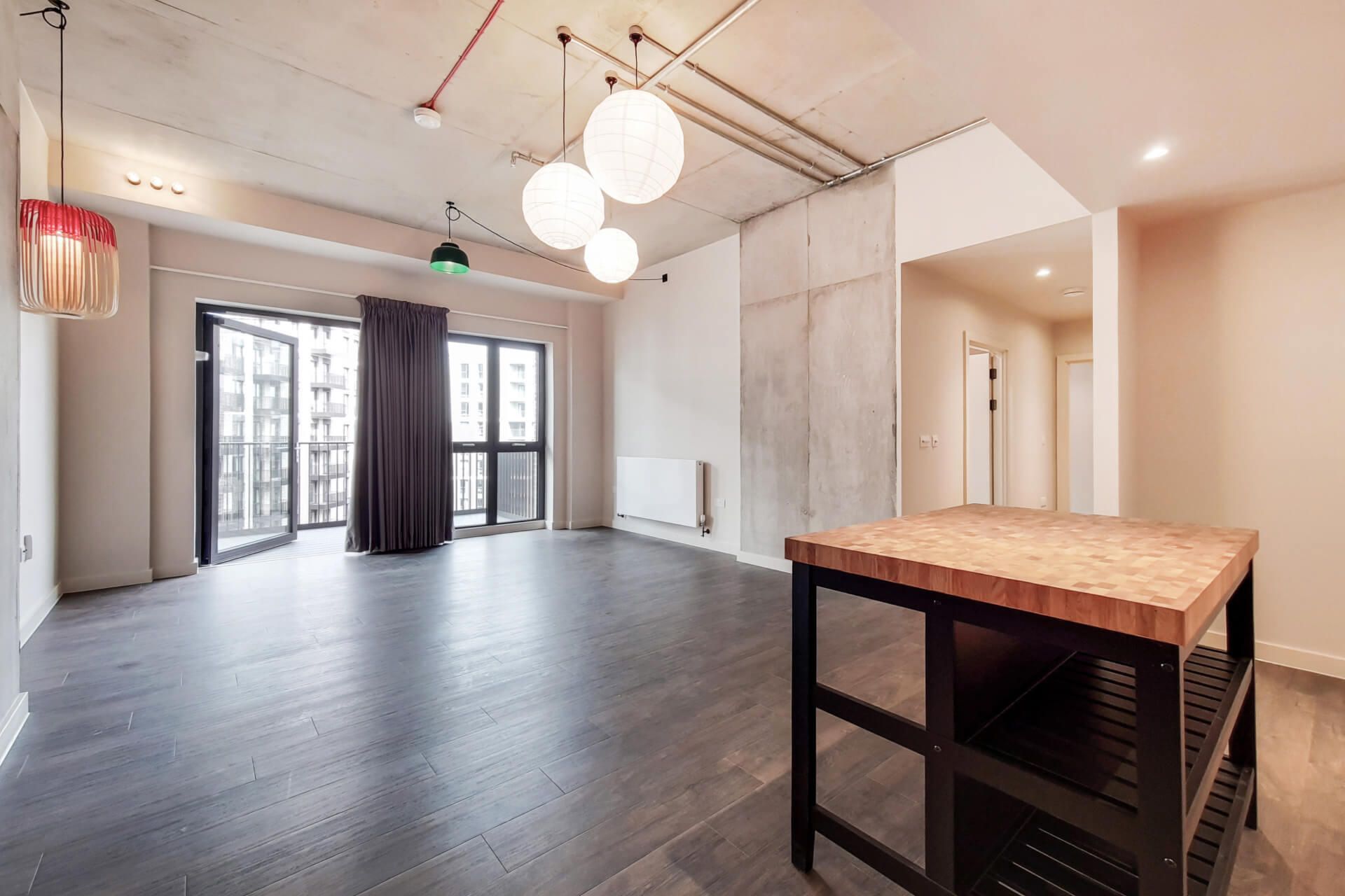 2229 The Robinson South