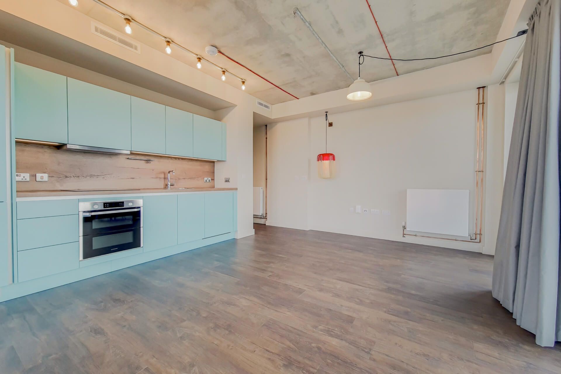 1825 The Robinson South