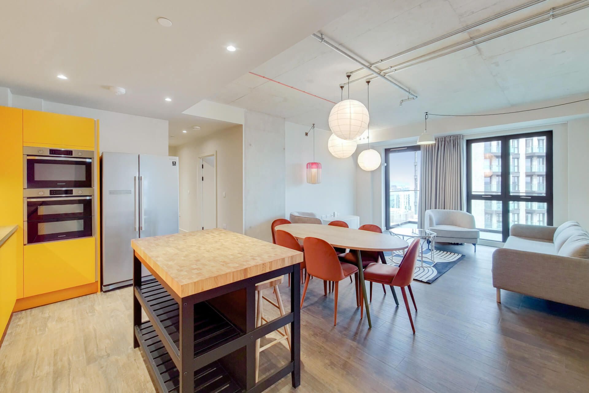 1429 The Robinson South