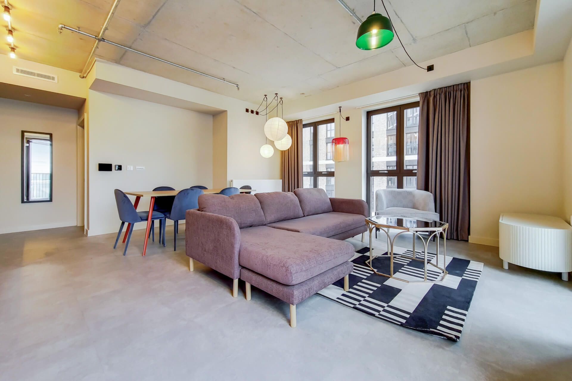 1111 The Robinson West