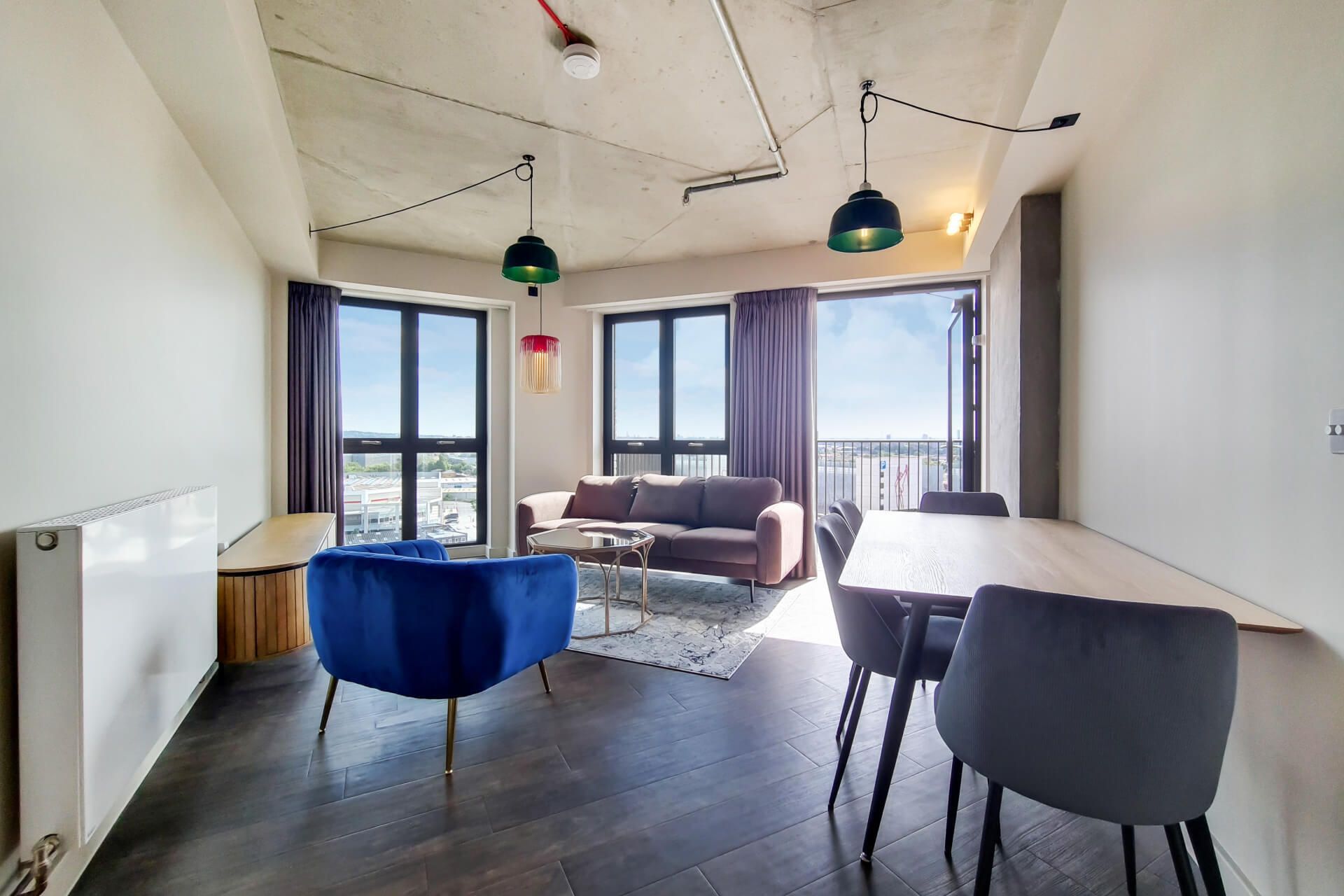 931 The Robinson South