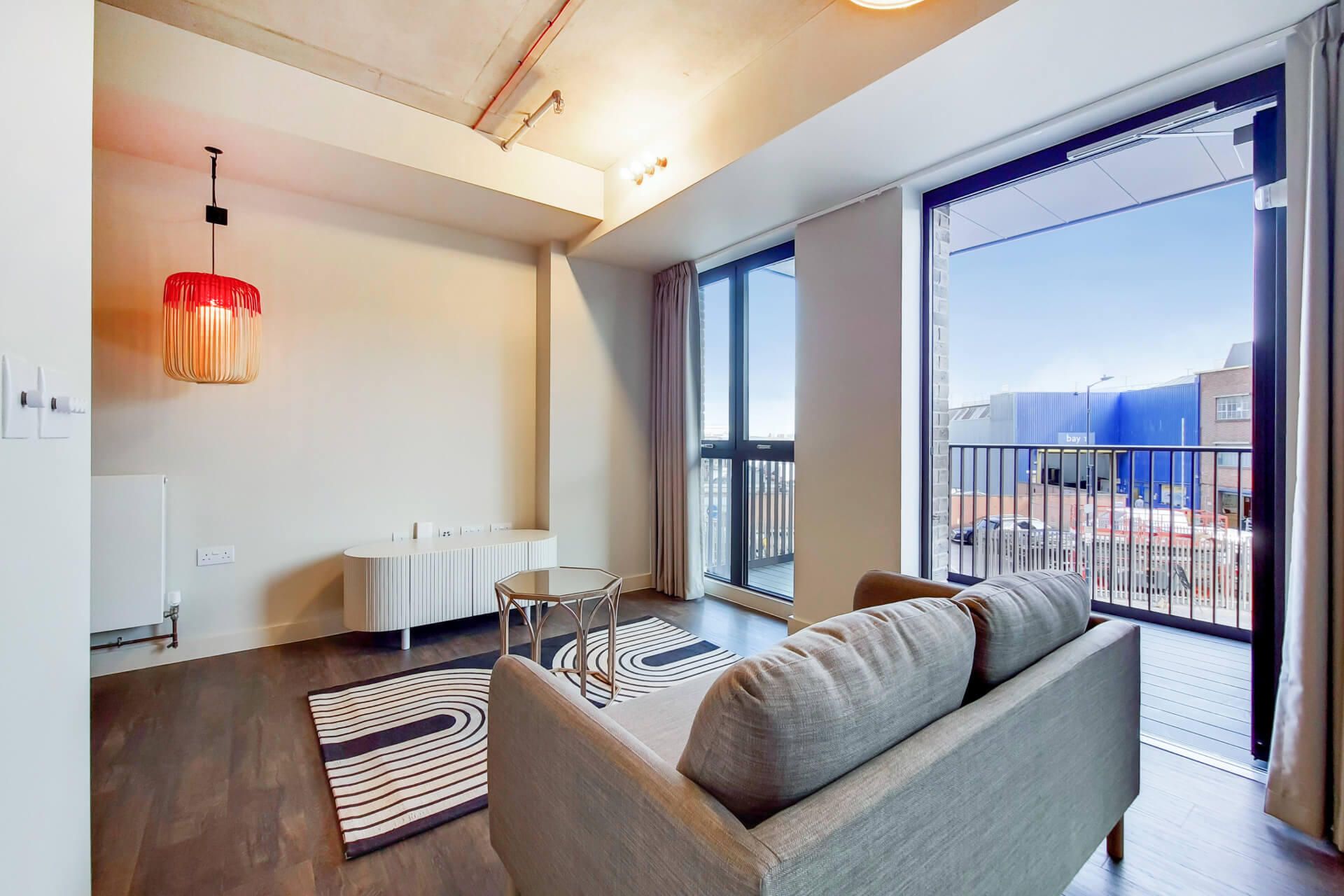 833 The Robinson South