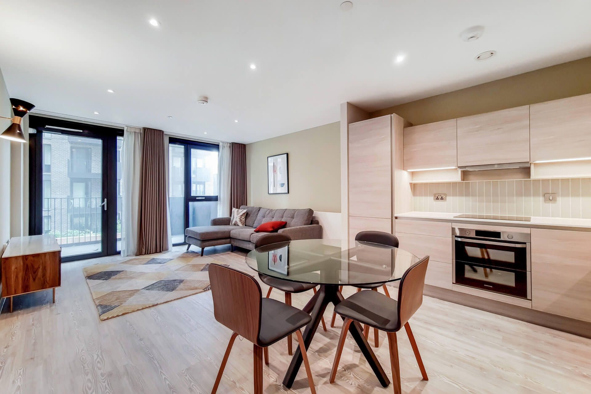 732 Madison East
