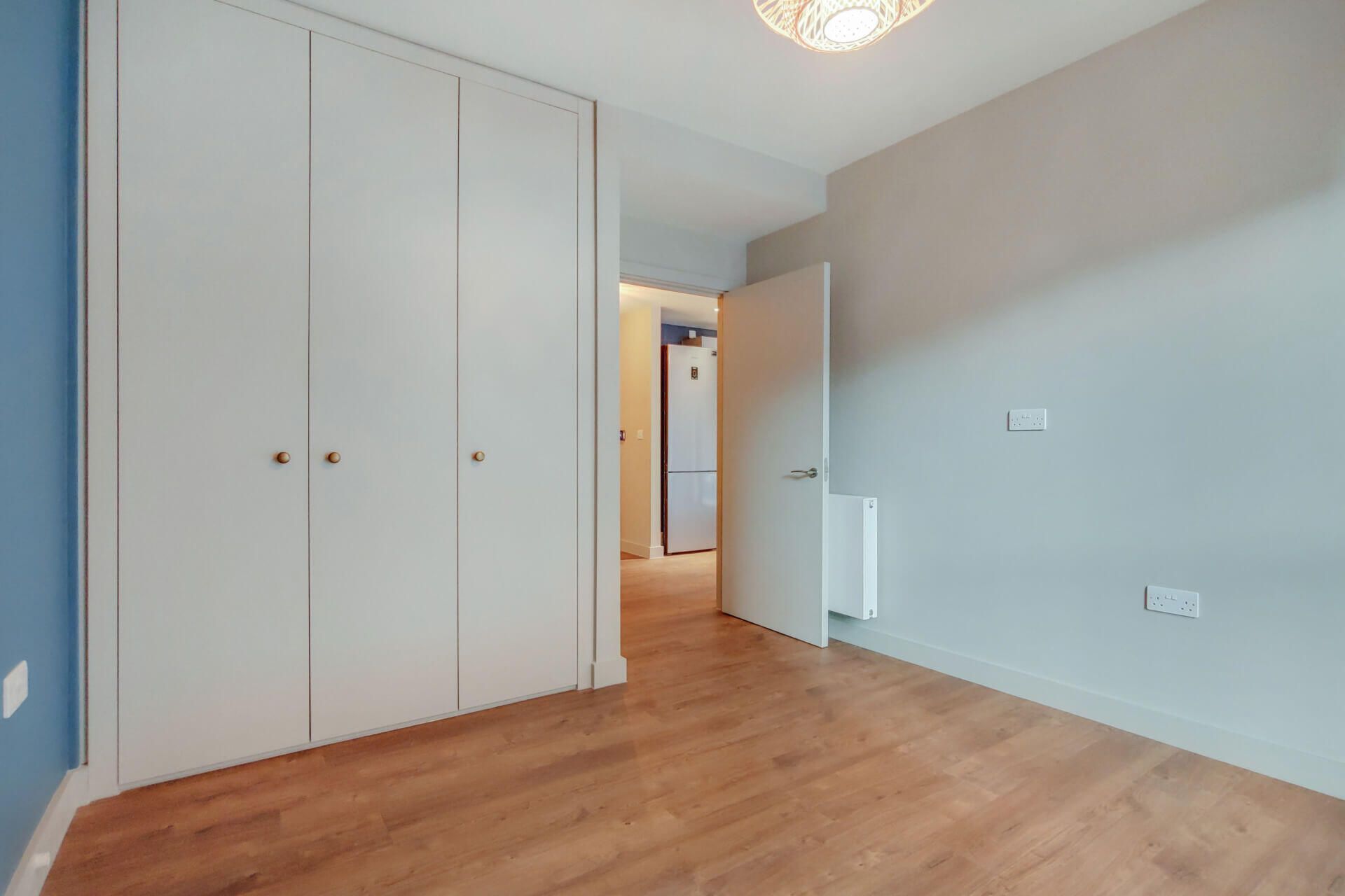 unit image