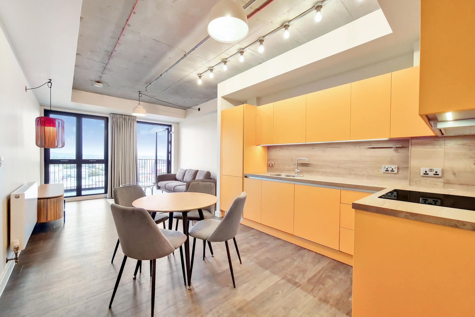 822 The Robinson South