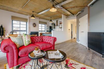 Lounge room