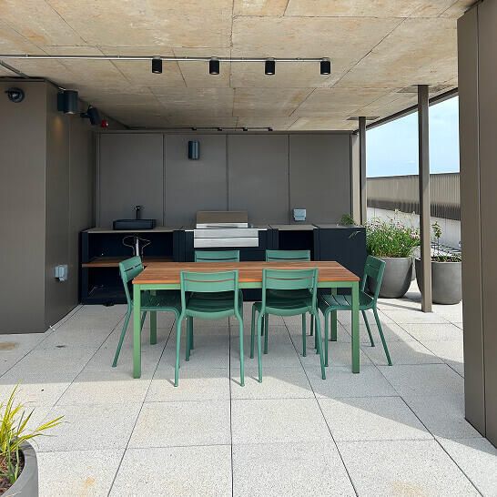 Roof terrace with BBQs