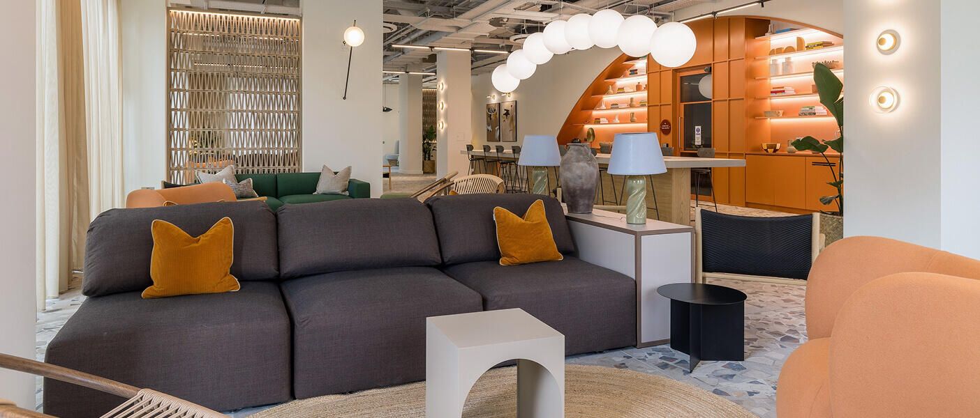 Solar lounge