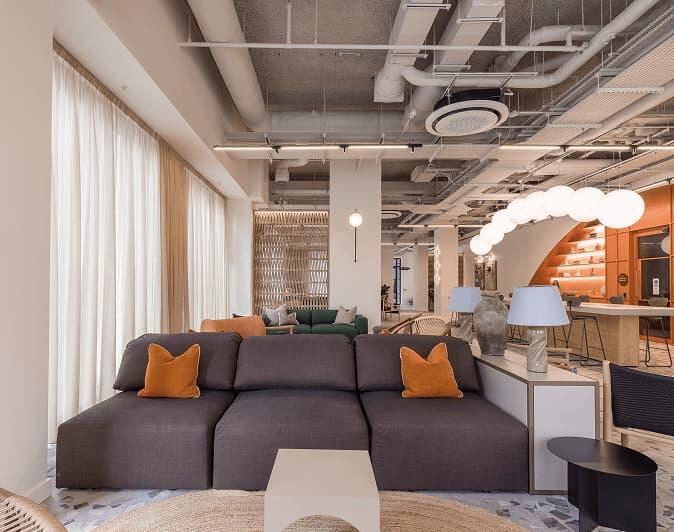 Solar Halo lounge