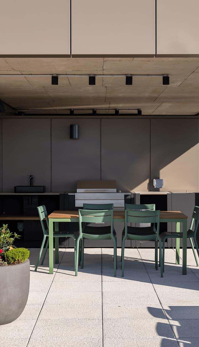 Solar Roof terrace with BBQs