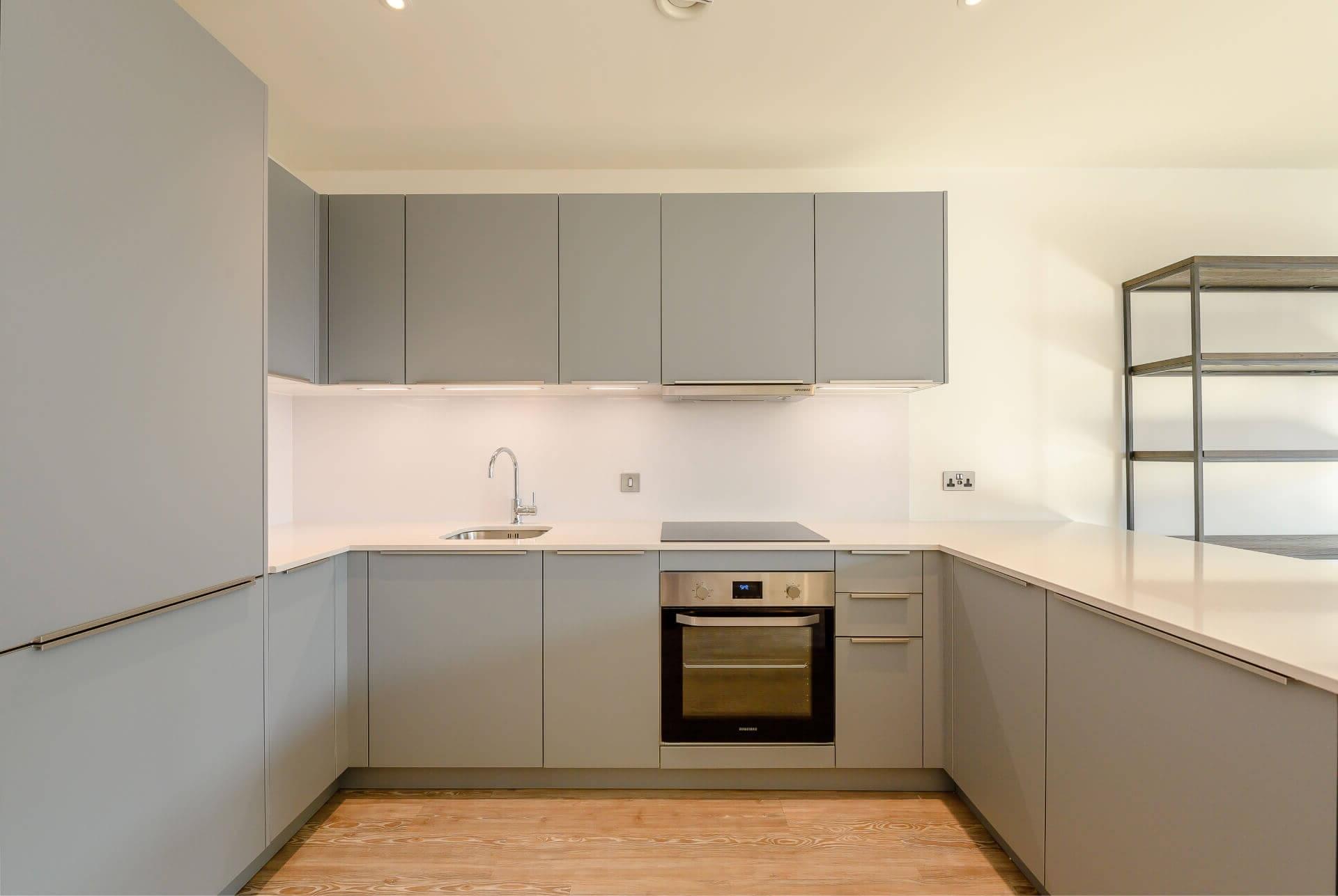 503 Landsby East