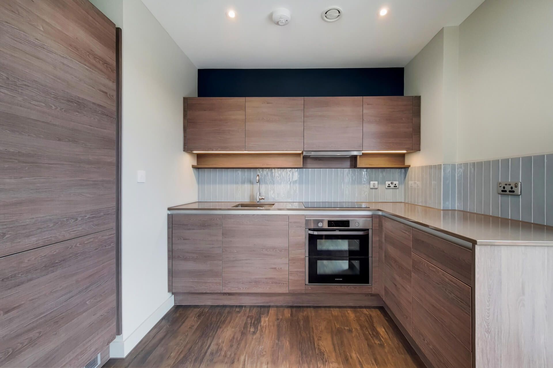 810 Madison West