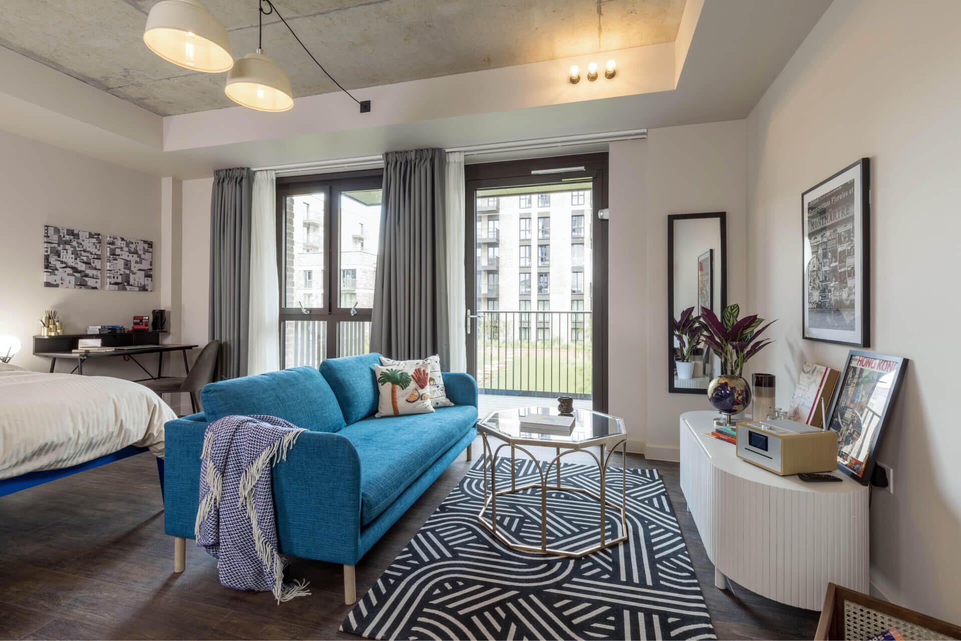 1305 The Robinson West