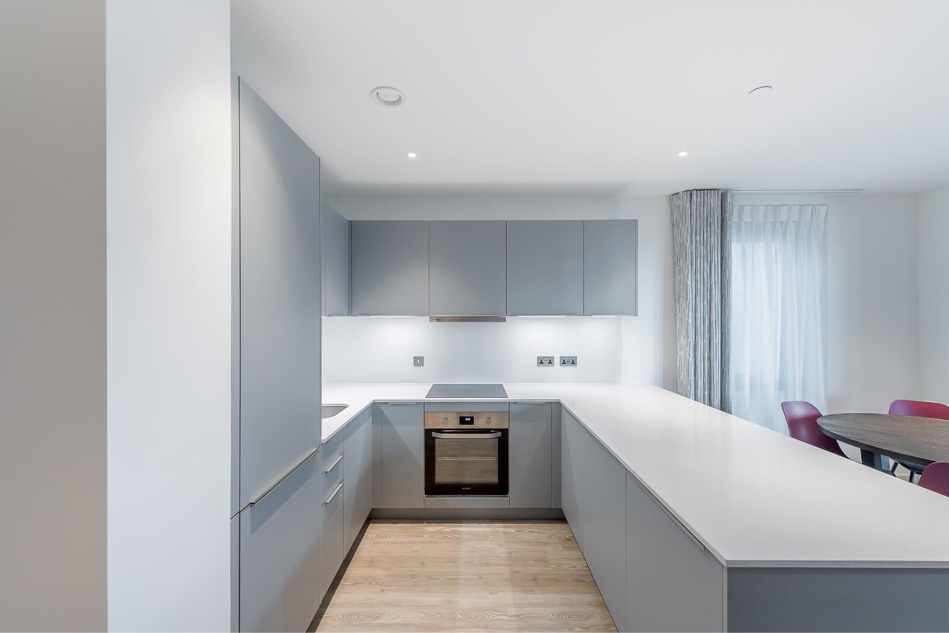513 Landsby West