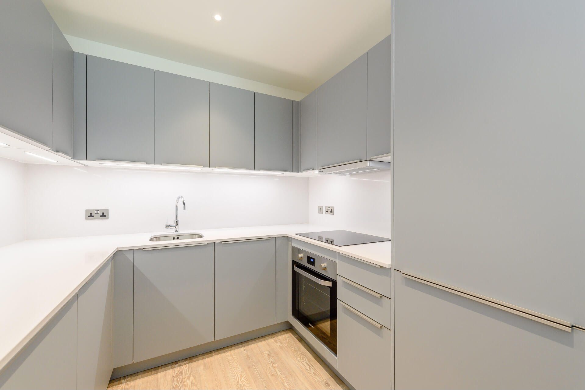 308 Landsby West