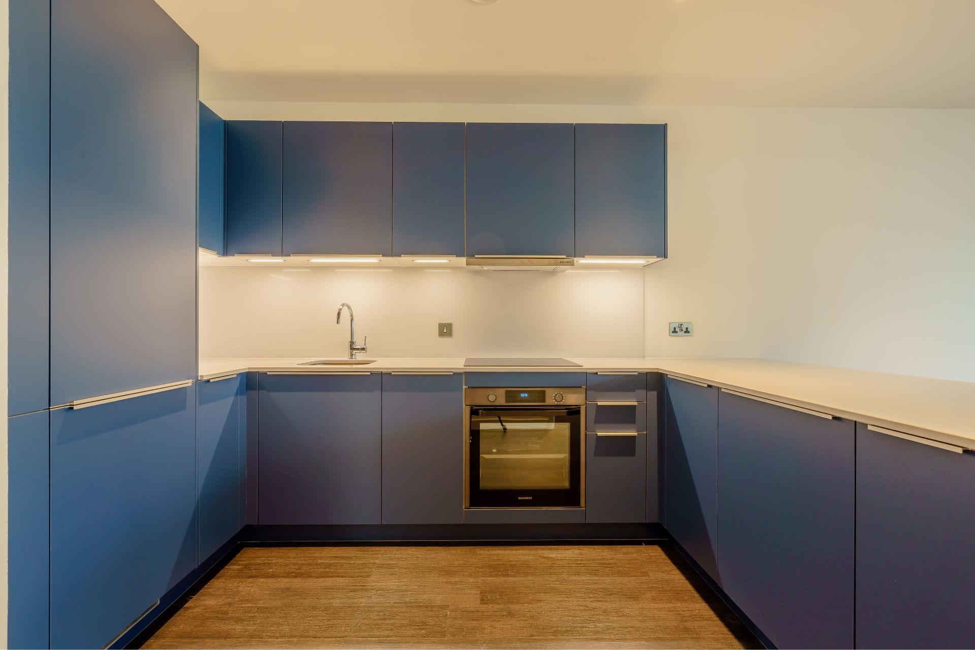 403 Landsby East