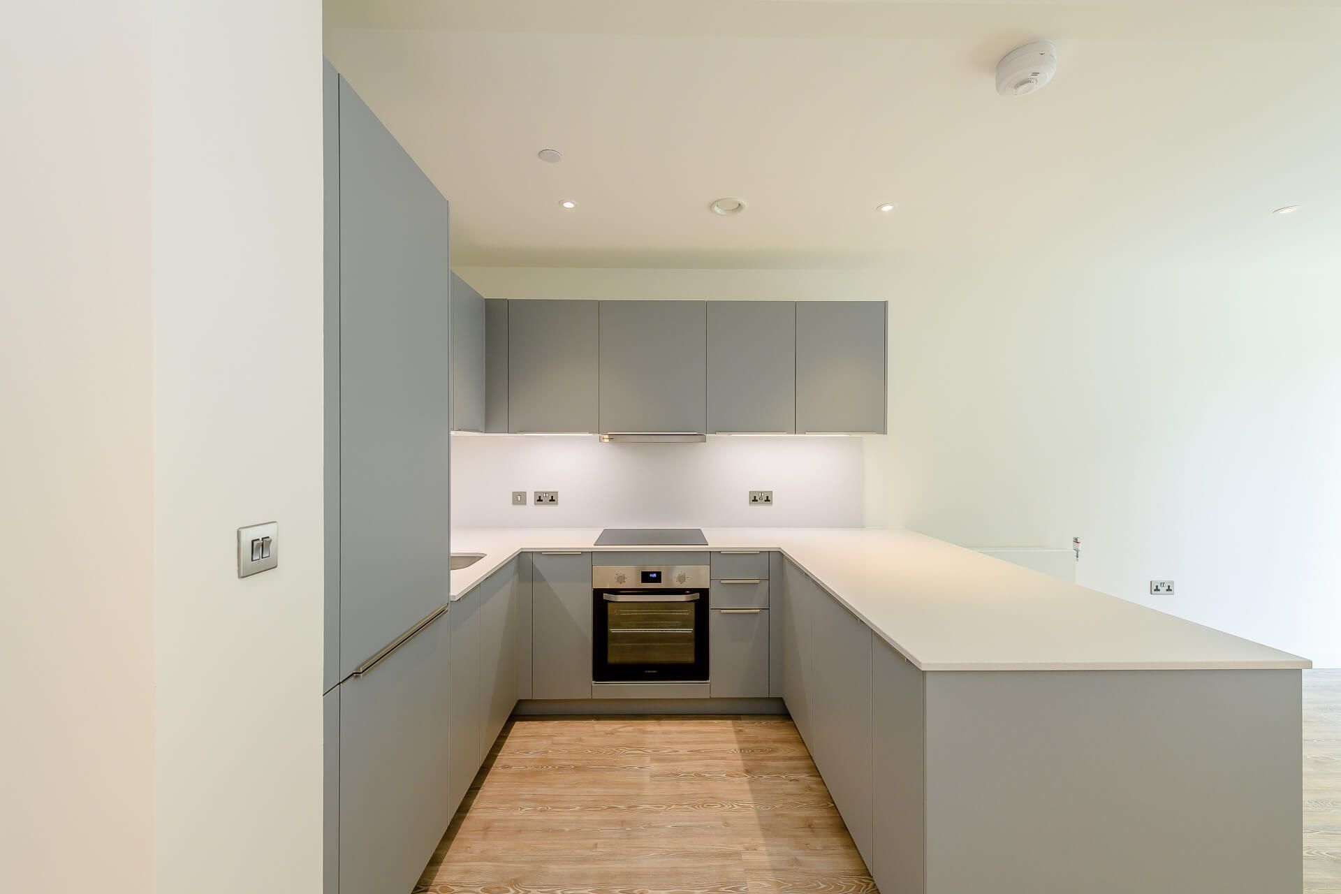 411 Landsby West