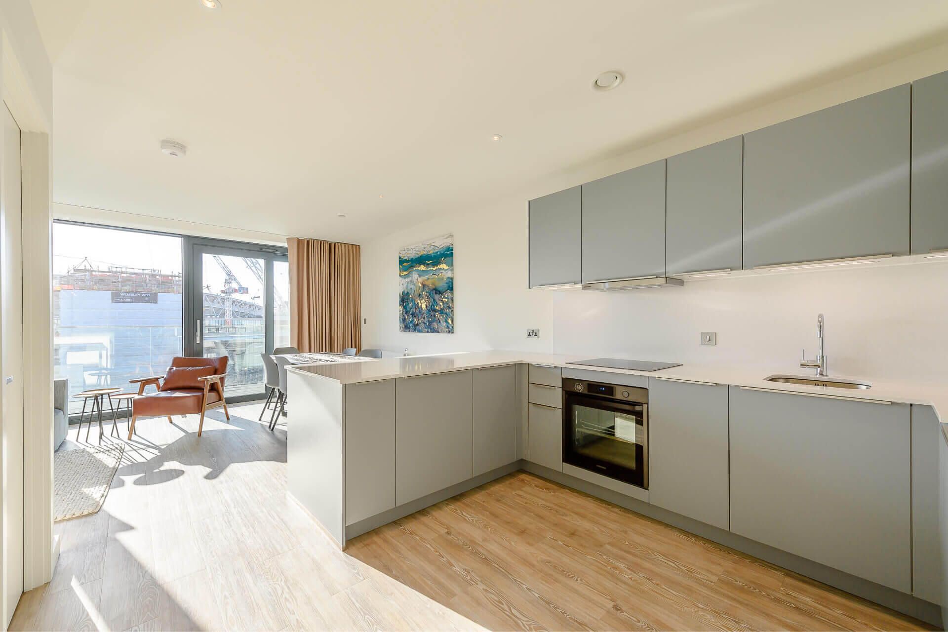 602 Landsby East