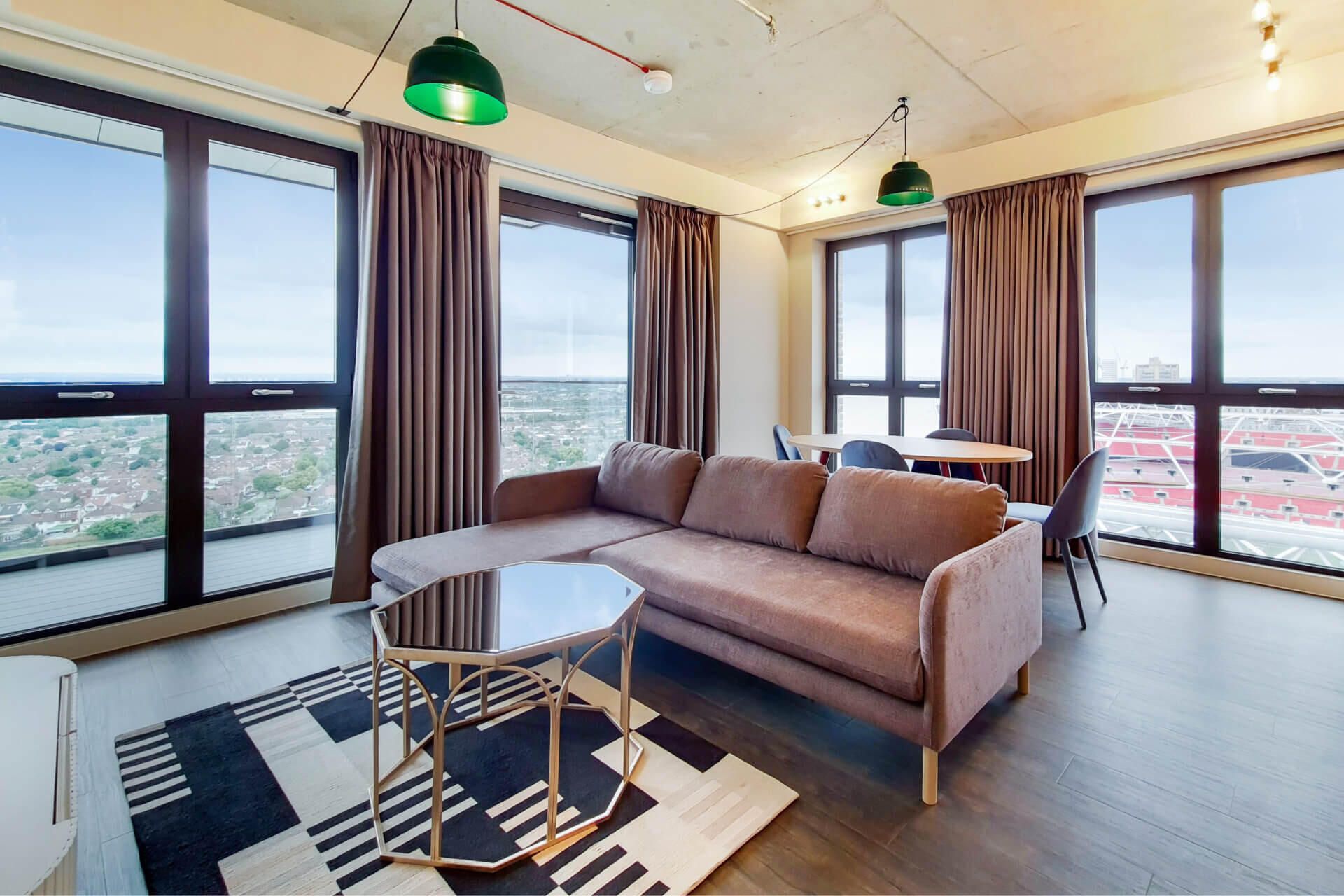 1504 The Robinson West